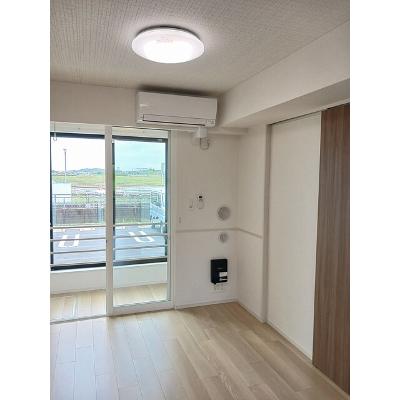 ルミナス 105【管理NO：1-028524301-01040】 ★家具家電は申し込み後に搬入しますの物件写真2