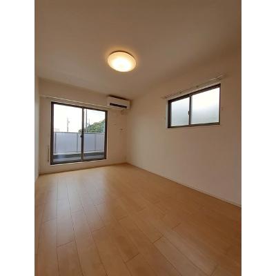 Ｌａｒｇｏ 201【管理NO：1-025244401-02010】 ★家具家電は申し込み後に搬入します 2026年08月中旬入居可能の物件写真2