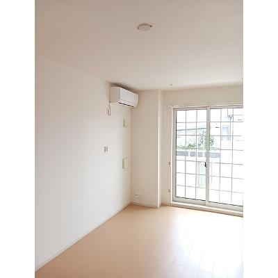 マイ　ライフ 102【管理NO：1-018784701-01020】 ★家具家電は申し込み後に搬入しますの物件写真2