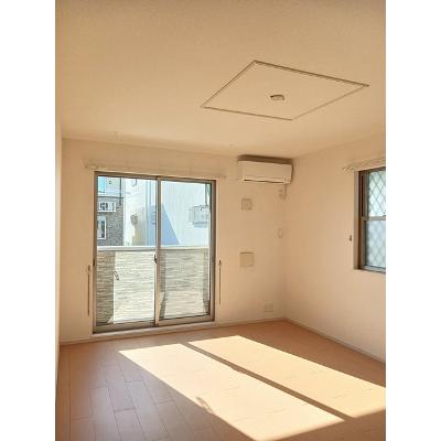 カーサ　ベルデ　Ⅰ 102【管理NO：1-018505501-01020】 ★家具家電は申し込み後に搬入します★の物件写真2