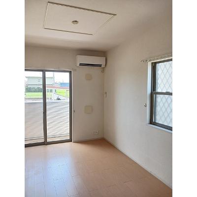 ハイバリー 101【管理NO：1-017369001-01010】 ★家具家電は申し込み後に搬入します★の物件写真2