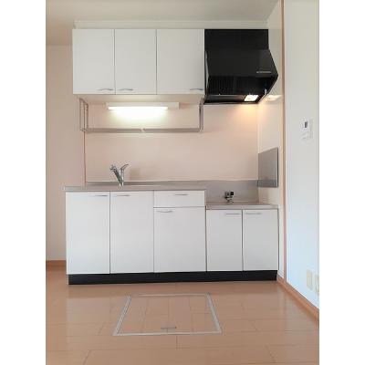 カンタループ 101【管理NO：1-015106101-01010】 ★家具家電は申し込み後に搬入します 2026年08月中旬入居可能の物件写真3