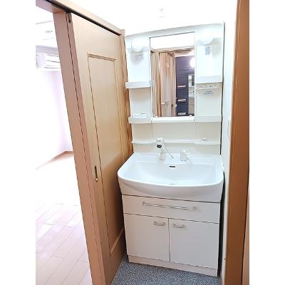 ユーイリーデ 202【管理NO：1-014901001-02020】 ★家具家電は申し込み後に搬入します★の物件写真6