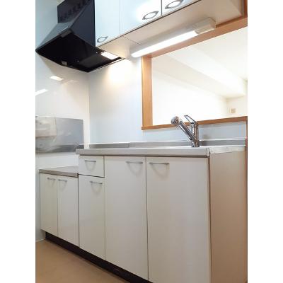 タウンヒルズⅤ 102【管理NO：1-014893901-01020】 ★家具家電は申し込み後に搬入します★の物件写真3