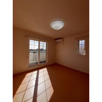 ウィスティリア１ 203【管理NO：1-014722601-02030】 ★家具家電は申し込み後に搬入します★の物件写真2