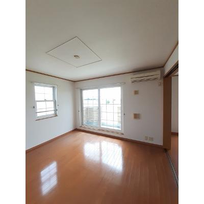 カーサ・プラテリーアＲ 203【管理NO：1-013188301-02030】 ★家具家電は申し込み後に搬入しますの物件写真2