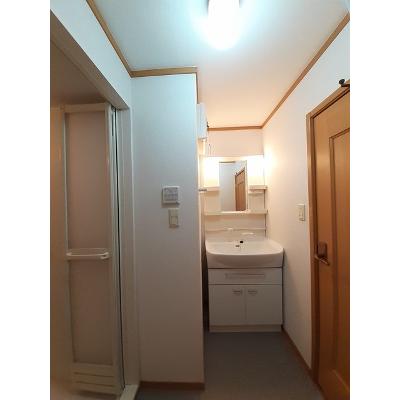 カーサ・プラテリーアＲ 203【管理NO：1-013188301-02030】 ★家具家電は申し込み後に搬入しますの物件写真6
