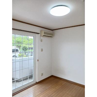 カーサ・プラテリーアＣ 102【管理NO：1-011407403-01020】 ★家具家電は申し込み後に搬入しますの物件写真2