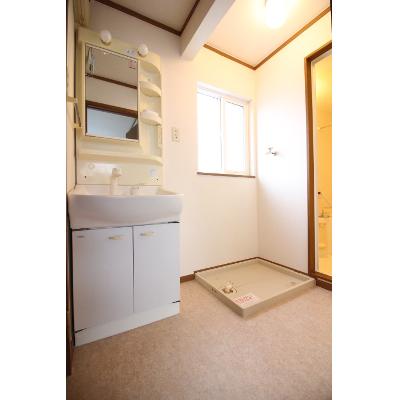 プリムラ 201【管理NO：1-011169601-02010】 ★家具家電は申し込み後に搬入しますの物件写真6