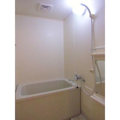 ハイツまるなか 202【管理NO：1-003372301-02020】 ★家具家電は申し込み後に搬入します★の物件写真4