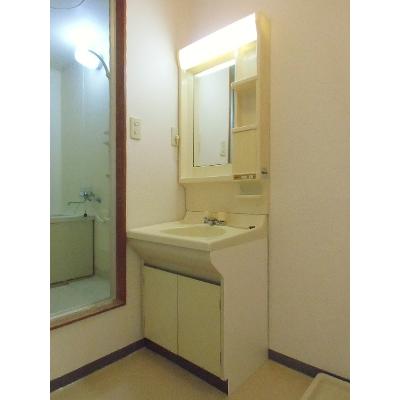 ハイツまるなか 202【管理NO：1-003372301-02020】 ★家具家電は申し込み後に搬入します★の物件写真6