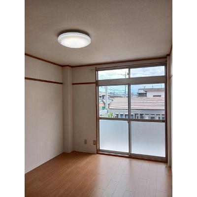 ハイツ葵 201【管理NO：1-001260001-02010】 ★家具家電は申し込み後に搬入します★の物件写真2