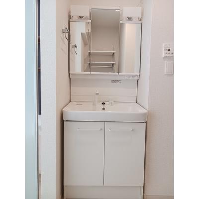 ベアーズ 105【管理NO：1-027588301-01040】 ★家具家電は申し込み後に搬入します★の物件写真6