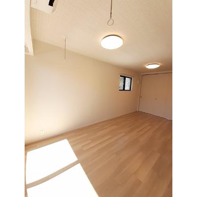 モカ　Ⅶ 101【管理NO：1-027303401-01010】 ★家具家電は申し込み後に搬入します 2026年08月下旬入居可能の物件写真2