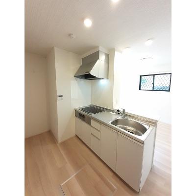 モカ　Ⅶ 101【管理NO：1-027303401-01010】 ★家具家電は申し込み後に搬入します 2026年08月下旬入居可能の物件写真3