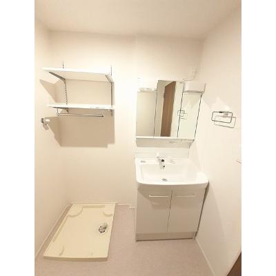 モカ　Ⅶ 101【管理NO：1-027303401-01010】 ★家具家電は申し込み後に搬入します 2026年08月下旬入居可能の物件写真6