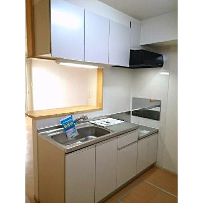 アンソレイエ 103【管理NO：1-020714301-01030】 ★家具家電は申し込み後に搬入しますの物件写真3
