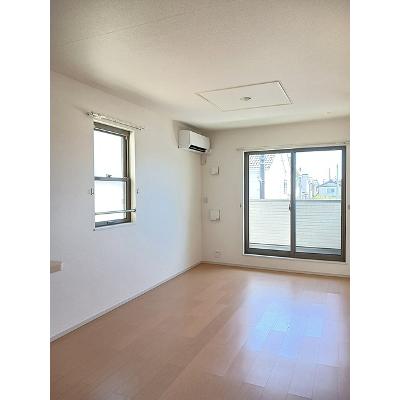 キャスケット 205【管理NO：1-020015301-02040】 ★家具家電は申し込み後に搬入します★の物件写真2