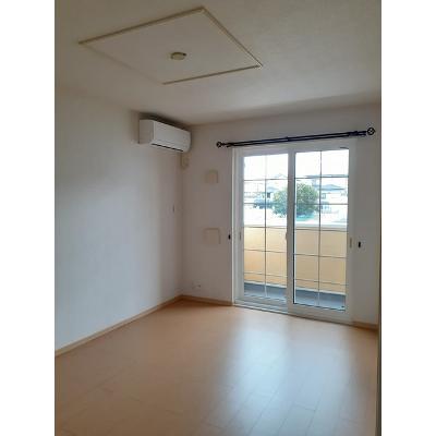 メゾンクレールⅠ 101【管理NO：1-015540301-01010】 ★家具家電は申し込み後に搬入しますの物件写真2