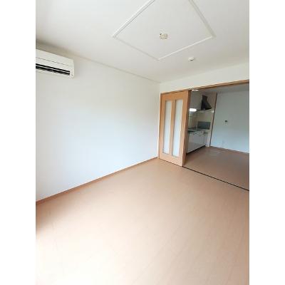 エテルナ　Ｋ 102【管理NO：1-015415001-01020】 ★家具家電は申し込み後に搬入しますの物件写真2