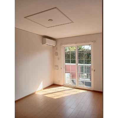 ＫＯＰＯＲＡ 101【管理NO：1-014986901-01010】 ★家具家電は申し込み後に搬入しますの物件写真2