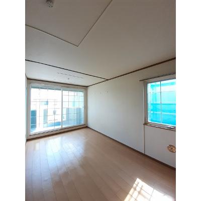 翠光Ⅰ 201【管理NO：1-010408501-02010】 ★家具家電は申し込み後に搬入しますの物件写真2