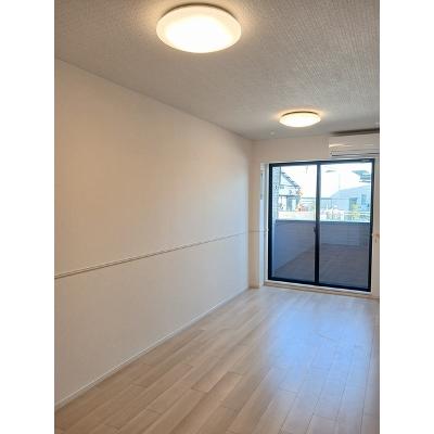 マホラ　Ⅱ 105【管理NO：1-028189702-01040】 ★家具家電は申し込み後に搬入しますの物件写真2