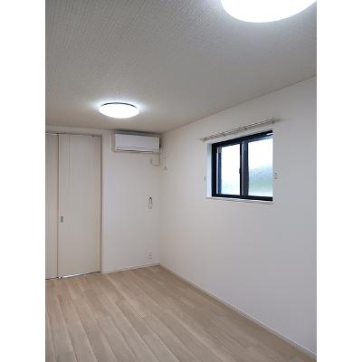 キャノーラ 106【管理NO：1-028164501-01050】 ★家具家電は申し込み後に搬入します★の物件写真2