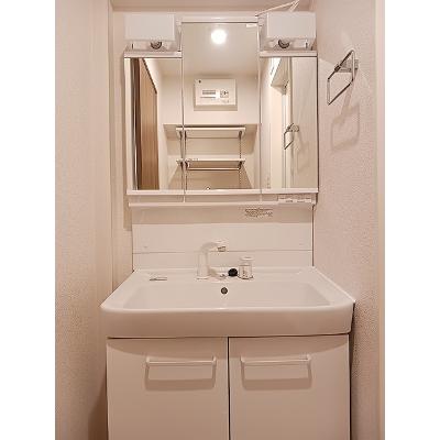 キャノーラ 106【管理NO：1-028164501-01050】 ★家具家電は申し込み後に搬入します★の物件写真6