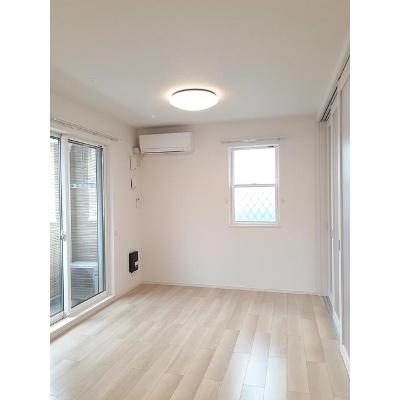ジールⅡ 101【管理NO：1-025523001-01010】 ★家具家電は申し込み後に搬入しますの物件写真2