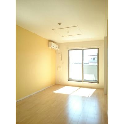 アメヤＭＲⅡ 205【管理NO：1-021381701-02040】 ★家具家電は申し込み後に搬入しますの物件写真2