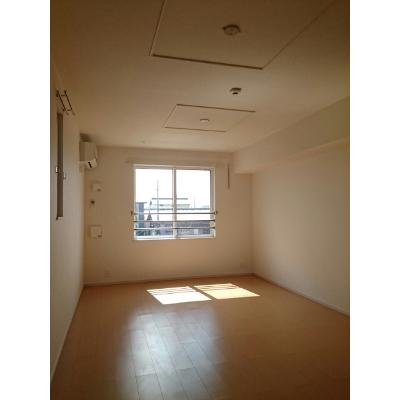 ソレイユⅡ 201【管理NO：1-019672202-02010】 ★家具家電は申し込み後に搬入します★の物件写真2