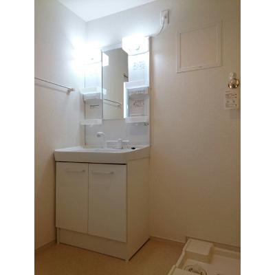ソレイユⅡ 201【管理NO：1-019672202-02010】 ★家具家電は申し込み後に搬入します★の物件写真6