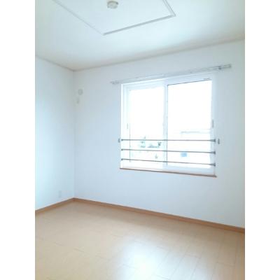レトアⅡ 202【管理NO：1-015083101-02020】 ★家具家電は申し込み後に搬入します★の物件写真2