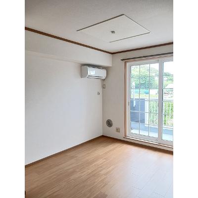 コンフォール湖北 202【管理NO：1-010832601-02020】 ★家具家電は申し込み後に搬入します★の物件写真2