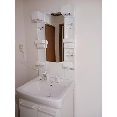 コンフォール湖北 202【管理NO：1-010832601-02020】 ★家具家電は申し込み後に搬入します★の物件写真6