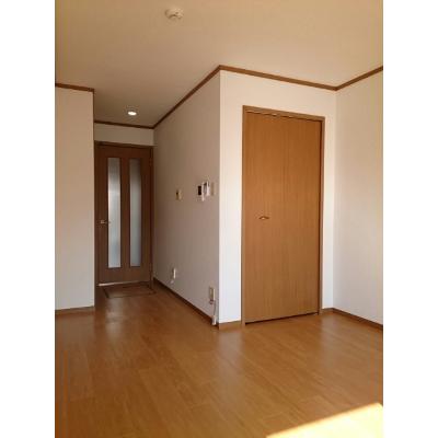 ＭＩＬＫＹ　ＷＡＹ 101【管理NO：1-010168701-01010】 ★家具家電は申し込み後に搬入します★の物件写真2