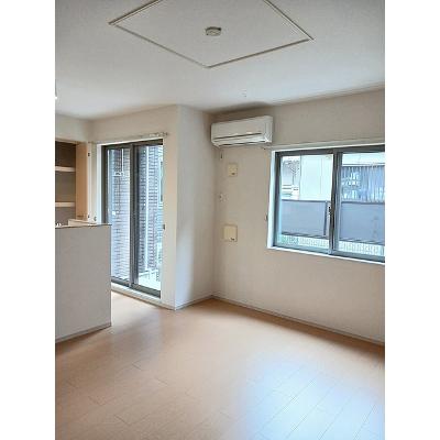 ハニーエンジェル 101【管理NO：1-019747201-01010】 ★家具家電は申し込み後に搬入します★の物件写真2