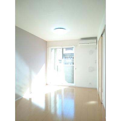 ベリスタ２ 103【管理NO：1-018591902-01030】 ★家具家電は申し込み後に搬入しますの物件写真2