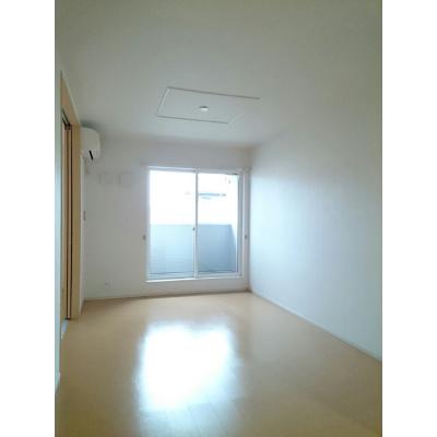 ル・シュマン 202【管理NO：1-017663401-02020】 ★家具家電は申し込み後に搬入しますの物件写真2