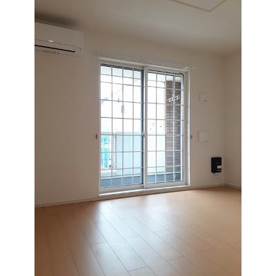 パークウエスト 101【管理NO：1-017239901-01010】 ★家具家電は申し込み後に搬入します★の物件写真2