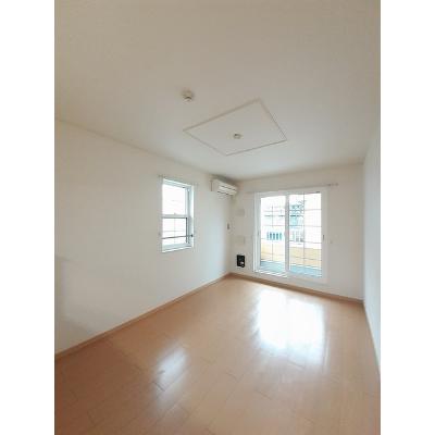 グランドキャッスルⅡ 201【管理NO：1-016206602-02010】 ★家具家電は申し込み後に搬入しますの物件写真2