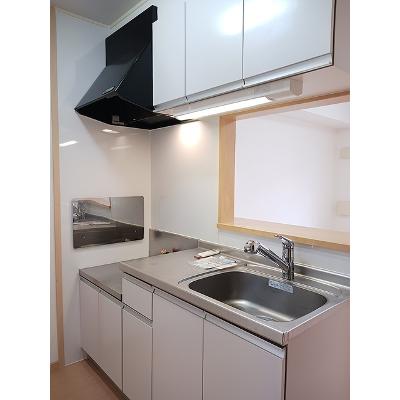 サンパール 202【管理NO：1-016004601-02020】 ★家具家電は申し込み後に搬入します★の物件写真3