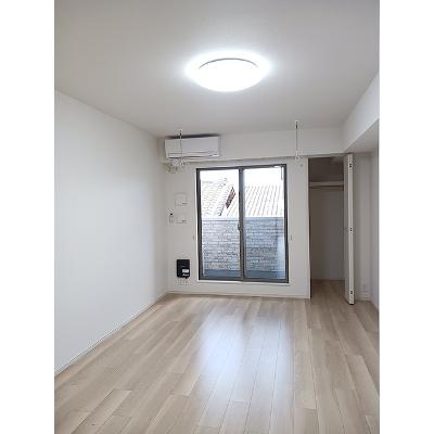 ユズの木 205【管理NO：1-028580201-02040】 ★家具家電は申し込み後に搬入しますの物件写真2