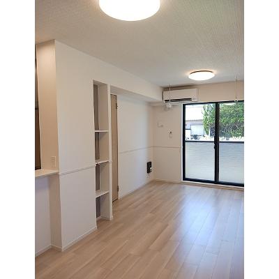 アンビシャスＡ 101【管理NO：1-028503801-01010】 ★家具家電は申し込み後に搬入します★の物件写真2