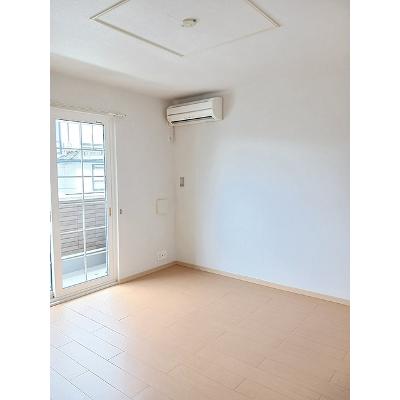 エコーズⅡ 102【管理NO：1-016671101-01020】 ★家具家電は申し込み後に搬入しますの物件写真2