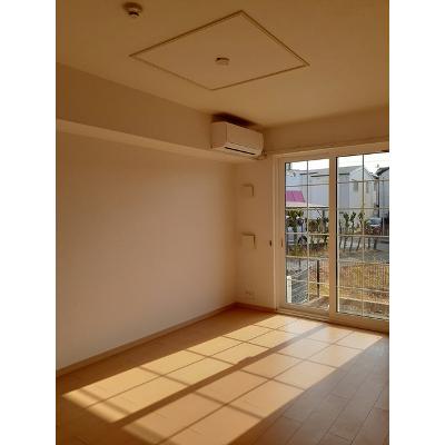 ルーナクレシェンテ 102【管理NO：1-016421401-01020】 ★家具家電は申し込み後に搬入します 2026年07月中旬入居可能の物件写真2