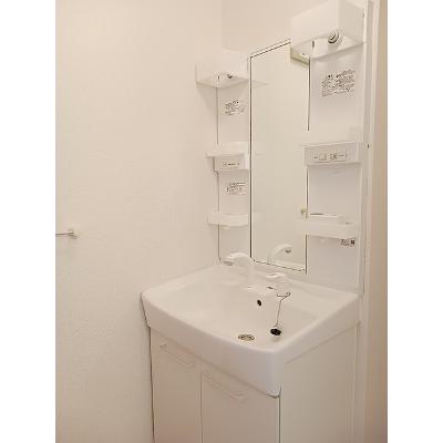 ルーナクレシェンテ 101【管理NO：1-016421401-01010】 ★家具家電は申し込み後に搬入しますの物件写真6