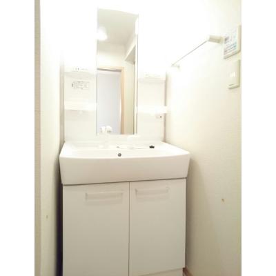 アルドーレⅡ 205【管理NO：1-016245301-02040】 ★家具家電は申し込み後に搬入しますの物件写真6
