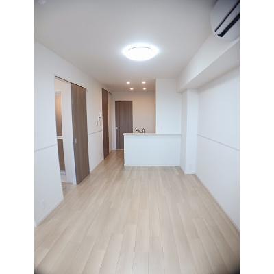 ヒカルサ豊橋牟呂水神 302【管理NO：1-027979401-03020】 ★家具家電は申し込み後に搬入します★の物件写真2